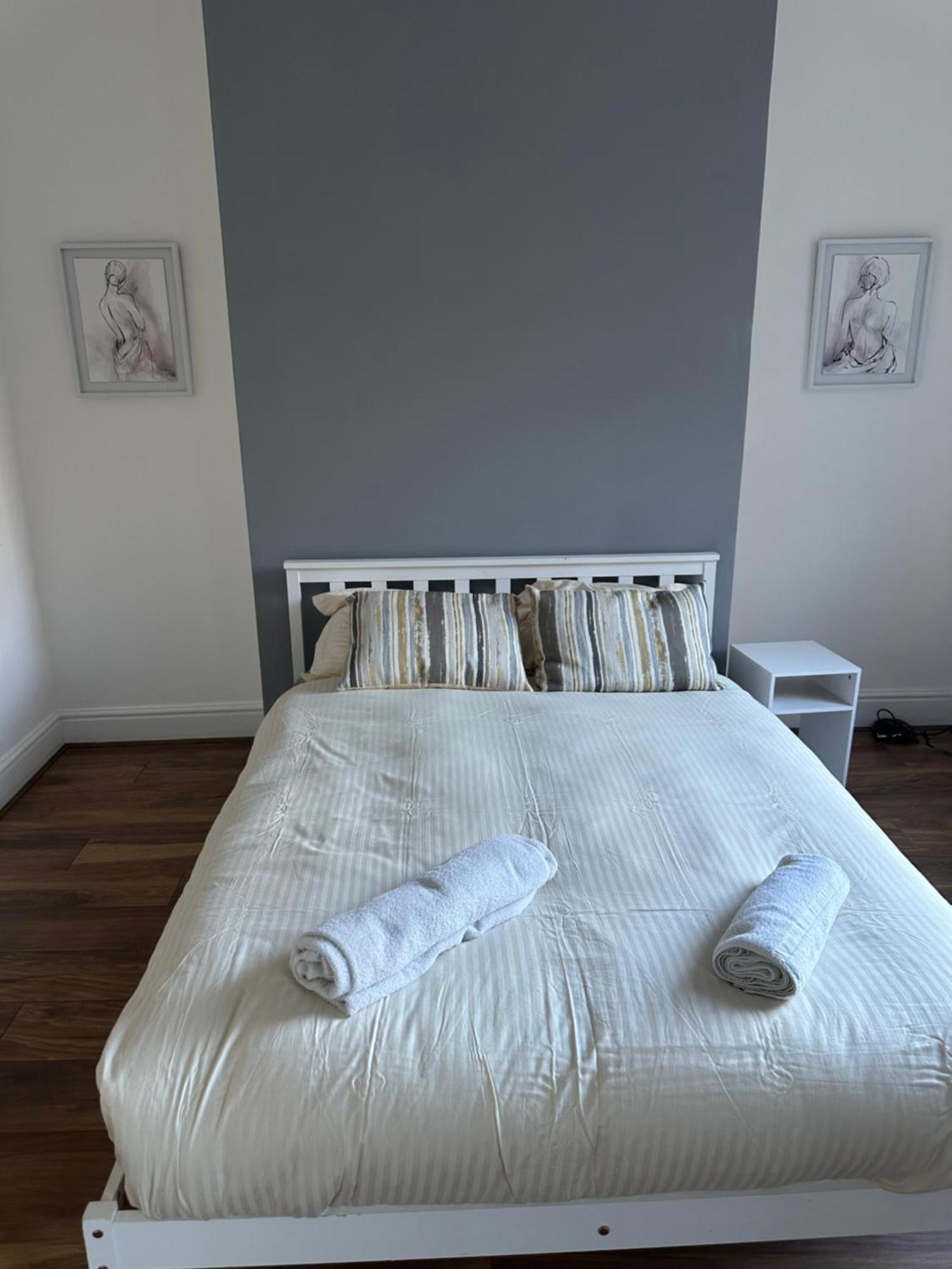 Pure Edge Beach Guest House With Sea View 헌베이 외부 사진