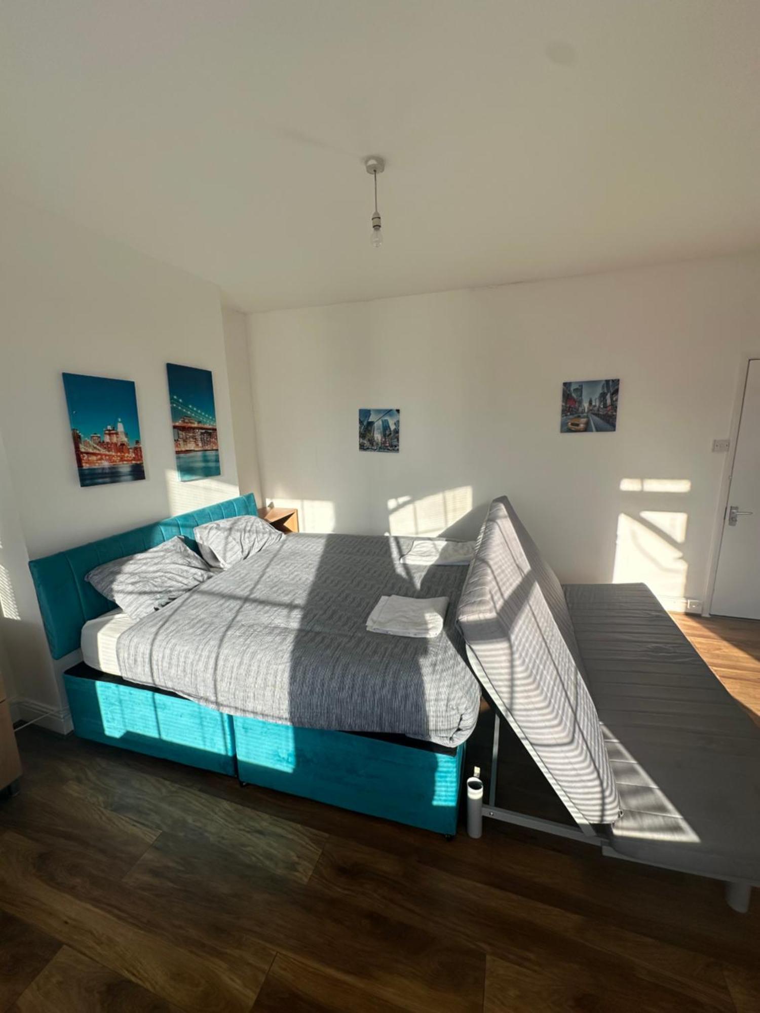 Pure Edge Beach Guest House With Sea View 헌베이 외부 사진